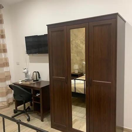 Maryam23 Bed & Breakfast Syracuse