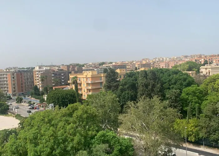 Maryam23 3* Syracuse